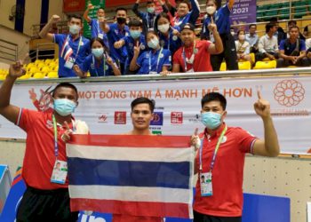 ชมคลิป-“บัวขาว”-ลุ้นทีมชาติไทยก่อนตุน-8-ทองแดงซีเกมส์-แจงดราม่าคิกบ็อกซิ่งมั่ว