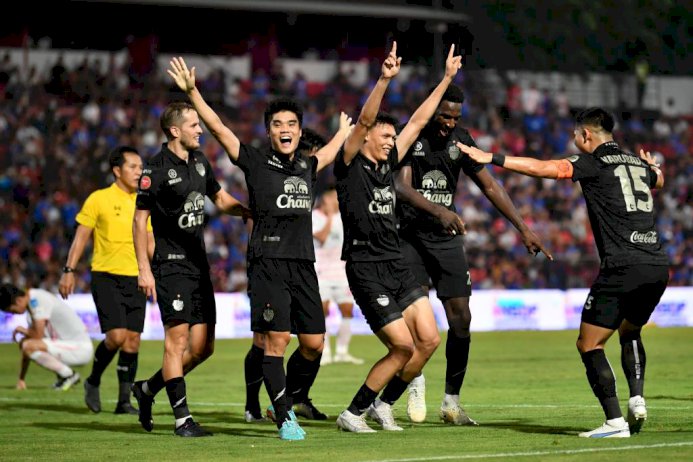 “บุรีรัมย์”-เชือดนิ่ม-“บีจี”-2-0-ชูถ้วยรีโว่-คัพ-สมัย-7-กรุยทางสู่ทริปเปิลแชมป์